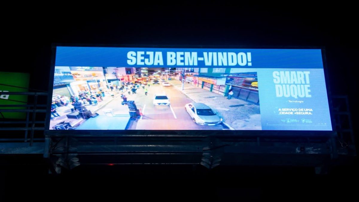 muralha digital em duque de caxias
